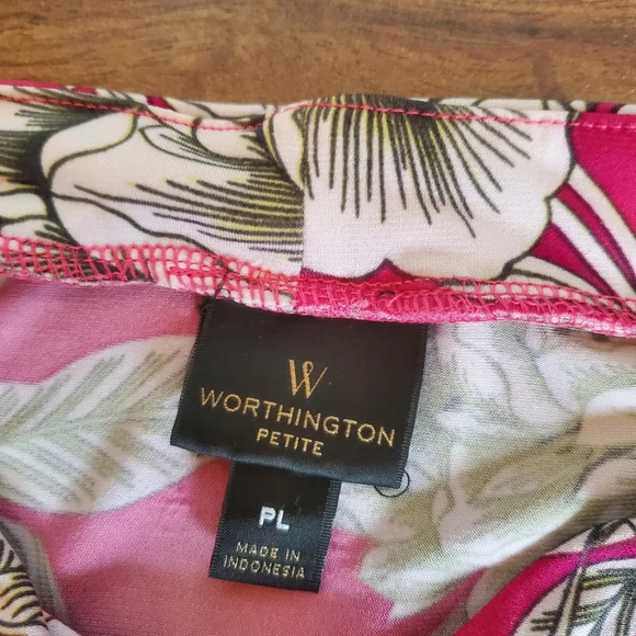 Worthington Petite Blouse Size PL Floral Pink - Picture 4 of 6
